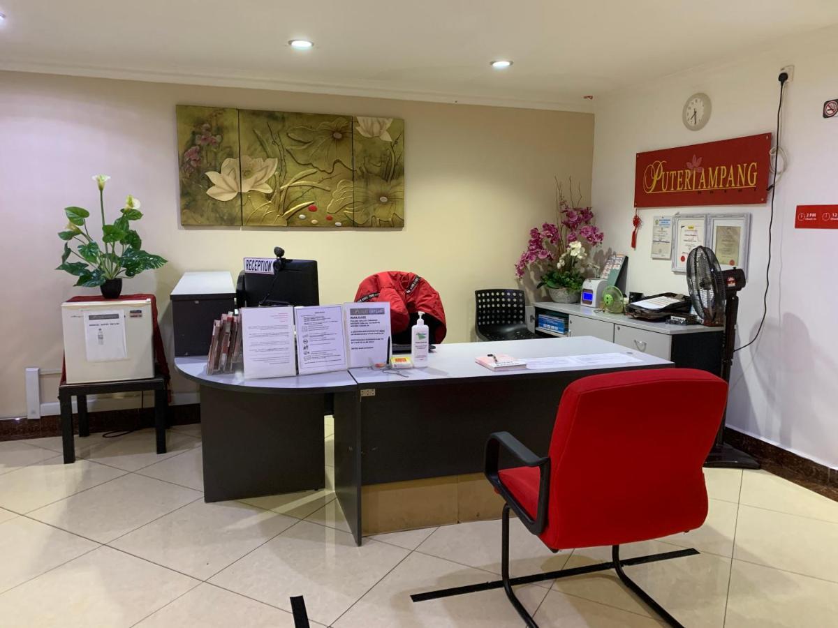 Puteri Ampang Hotel 3*