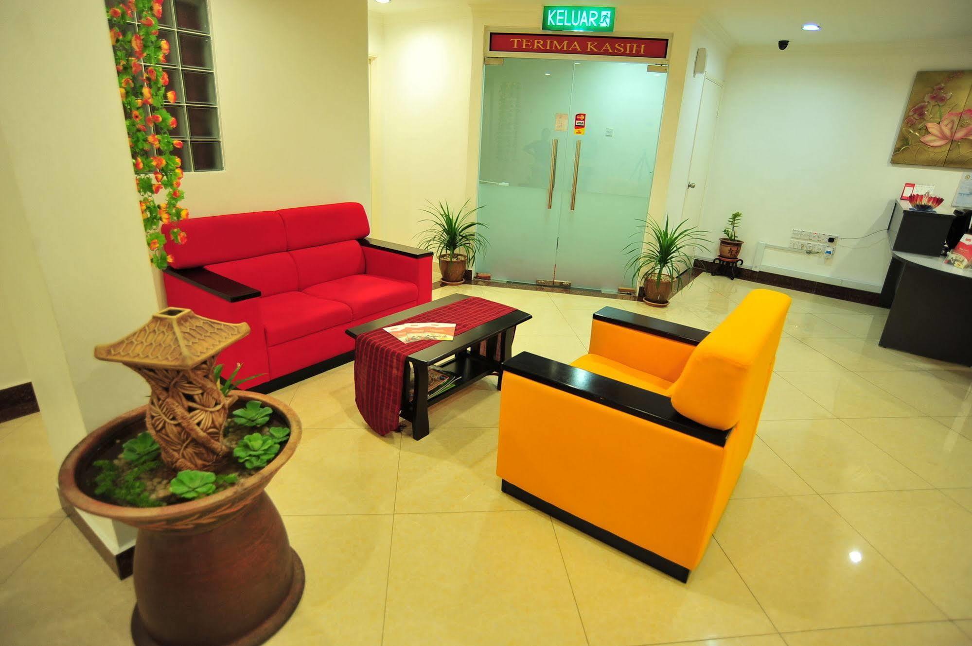 Puteri Ampang 3*